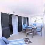Villa Mendula Trogir - Luxury Villa By The Beach - Heated Pool - Lush Green Garden