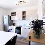 Villa Villa Mendula Trogir - Luxury Villa By The Beach - Heated Pool - Lush Green Garden *